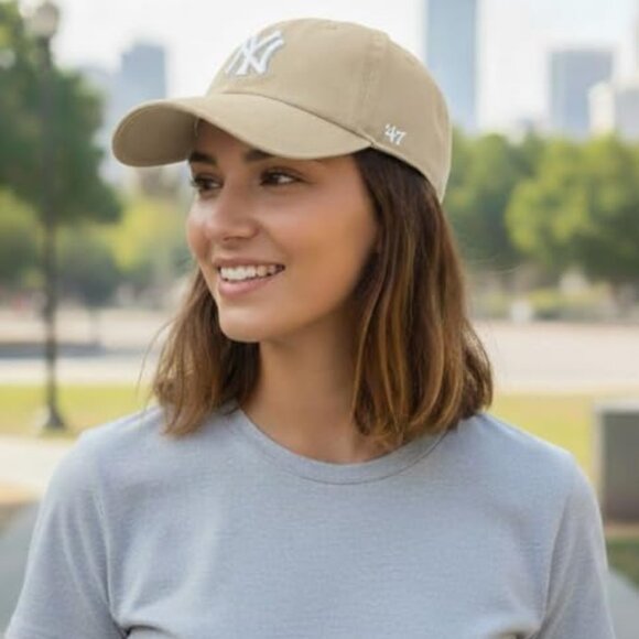 Relaxed Fit Baseball Cap Unisex Garment Washed Cotton Twill Strapback Classic - Picture 3 of 5